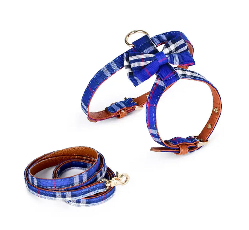 Plaid pet harness and leash set for cats and small dogs
