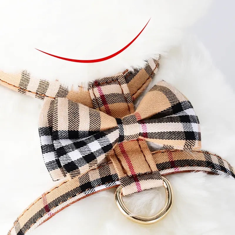 Plaid pet harness and leash set for cats and small dogs