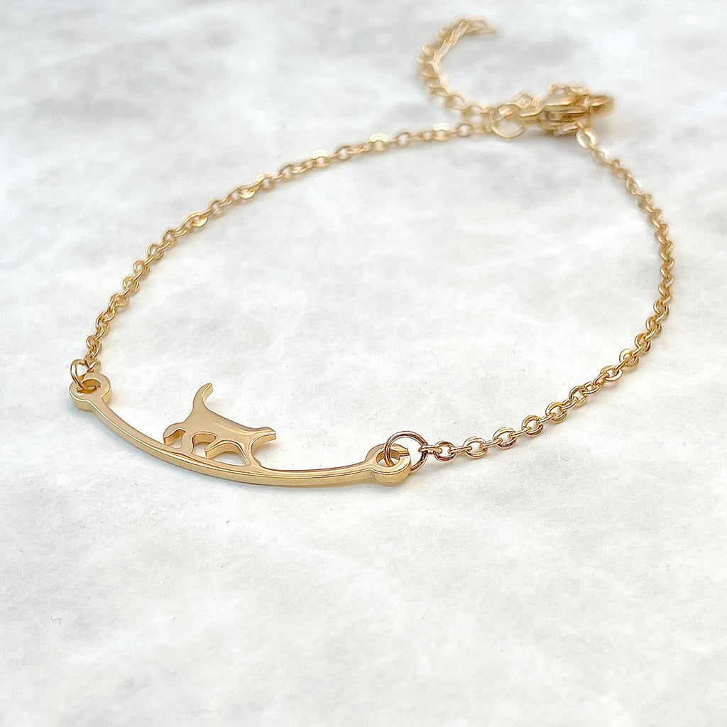 Crown & Whiskers Cat Walk Bracelet – Gold & Silver Cat Lover Bracelet (Waterproof Stainless Steel)